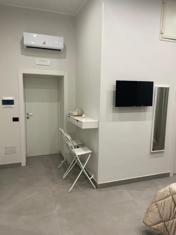 נאפולי Casa Vacanza Carme מראה חיצוני תמונה