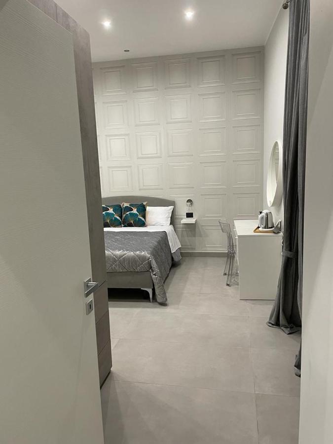 נאפולי Casa Vacanza Carme מראה חיצוני תמונה