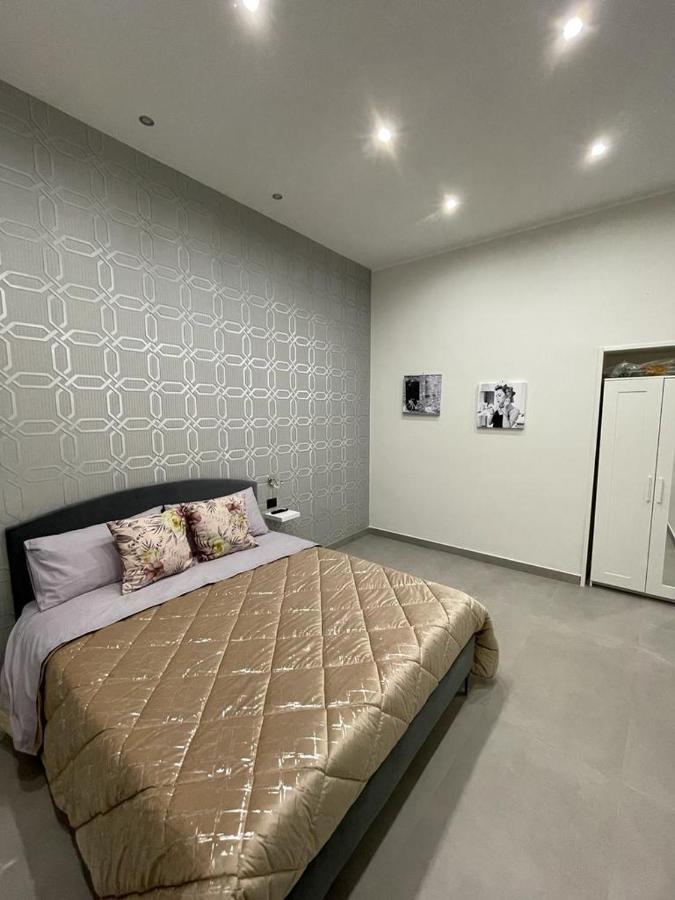 נאפולי Casa Vacanza Carme מראה חיצוני תמונה