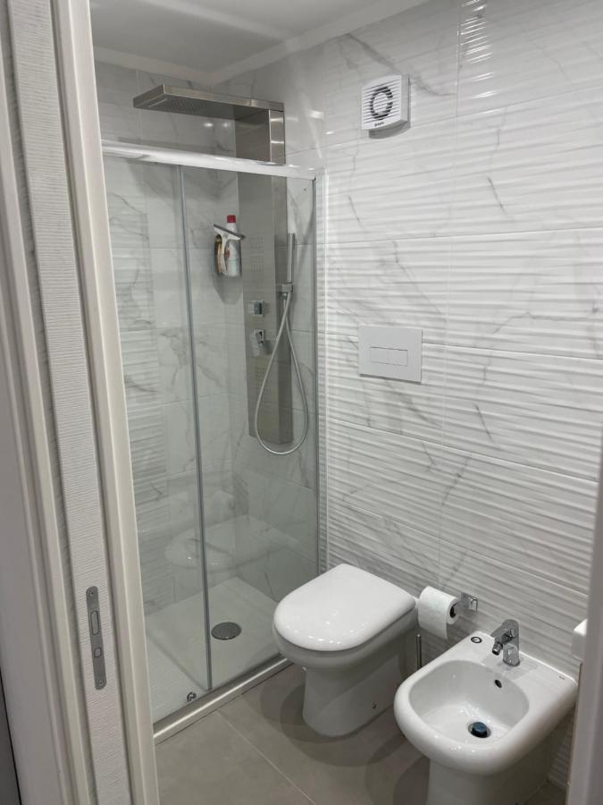 נאפולי Casa Vacanza Carme מראה חיצוני תמונה